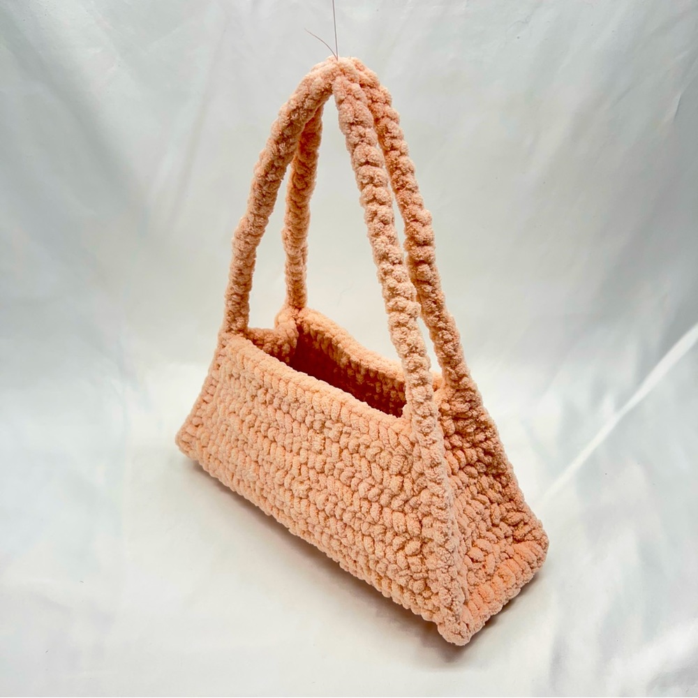 Winter crochet bag